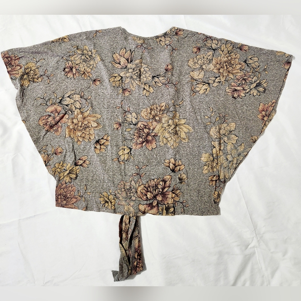 Democracy Bat Wing Crop Top Size S - Picture 3 of 8